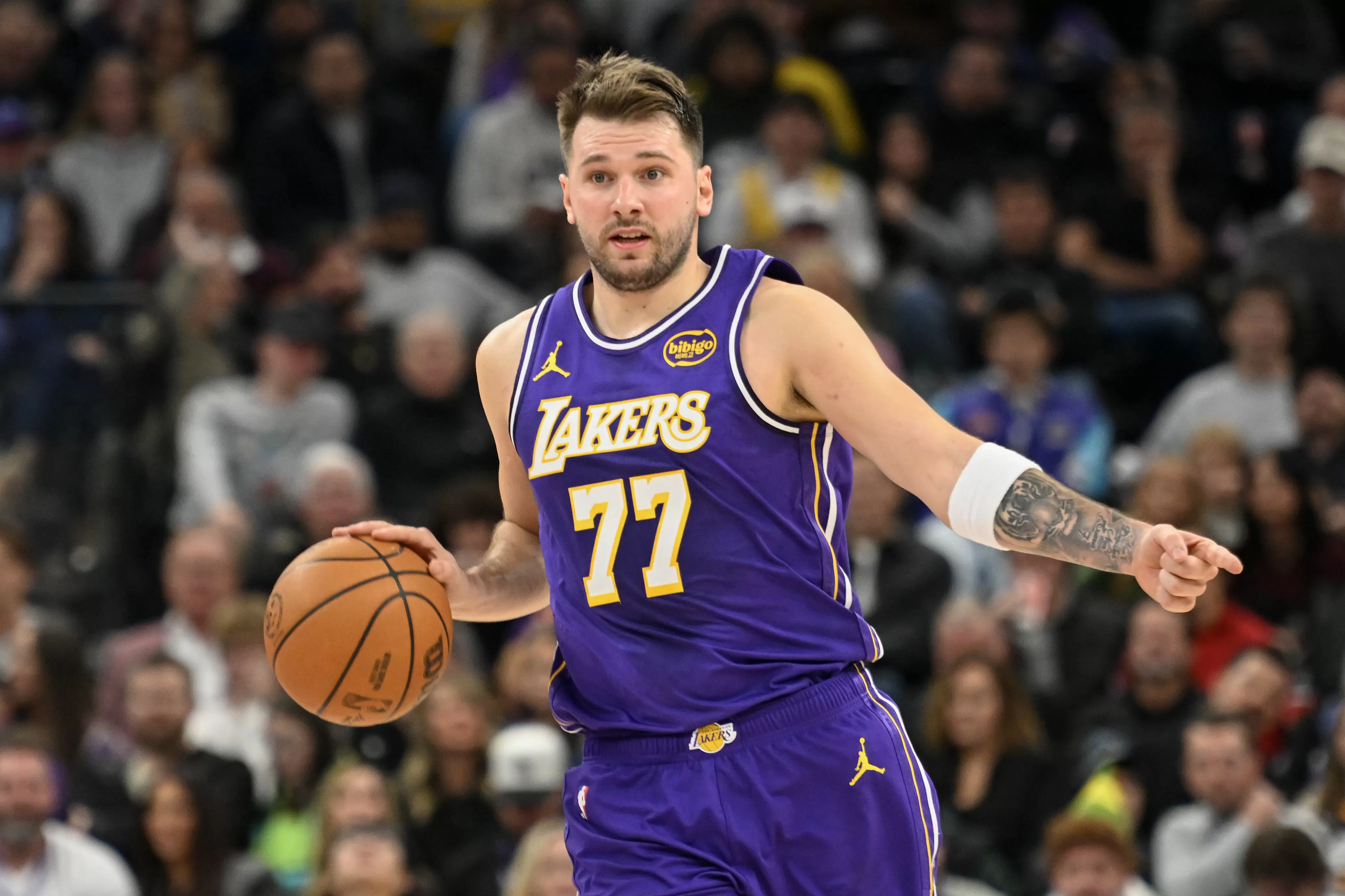 Ex-NBA Player Criticizes Luka Doncic's Glaring Issue on Lakers