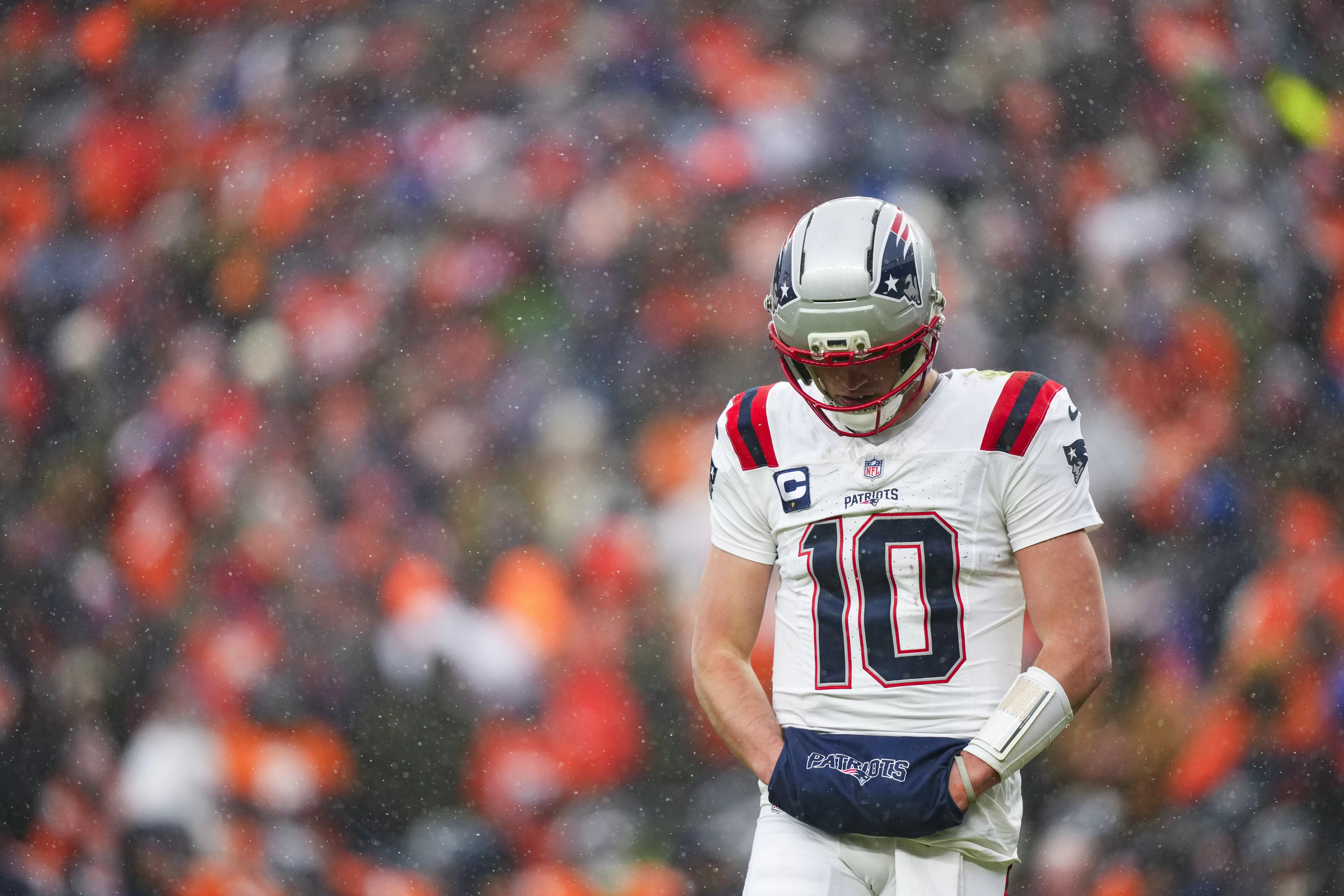 Patriots Get Concerning Drake Maye Injury Update Days Before Super Bowl LX